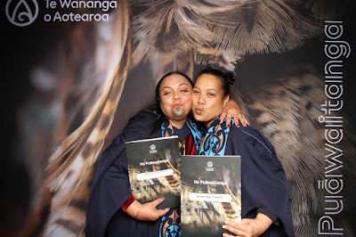 Booth photo from Ceremony 1 of the TWoA Tāmaki Makaurau 2025 Graduations (March 2025) held at the Mangere Arts Centre in Auckland, New Zealand on Wednesday, 12 March, 2025. Photo: InstaBooth by KeyImagery Photography. Copyright: © 2025 Te Wānanga o Aotearoa.