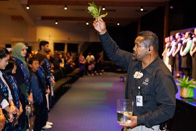 Official photos from Ceremony 2 of the TWoA Tāmaki Makaurau 2025 Graduations (November Ceremonies) held at Church Unlimited, Glendene, Auckland, New Zealand at 5pm on Tuesday, 11 November, 2025. Photography by Mike Walen & InstaBooth / KeyImagery Photography. Copyright: © 2025 Te Wānanga o Aotearoa.