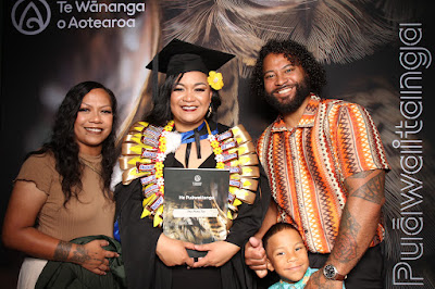 Booth photo from Ceremony 3 of the TWoA Tāmaki Makaurau 2025 Graduations (March 2025) held at the Mangere Arts Centre in Auckland, New Zealand on Wednesday, 12 March, 2025. Photo: InstaBooth by KeyImagery Photography. Copyright: © 2025 Te Wānanga o Aotearoa.