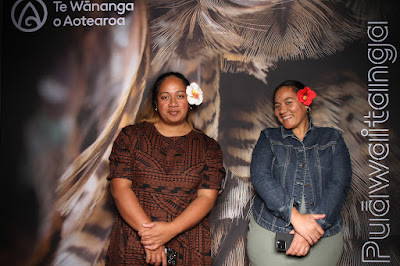 Booth photo from Ceremony 3 of the TWoA Tāmaki Makaurau 2025 Graduations (March 2025) held at the Mangere Arts Centre in Auckland, New Zealand on Wednesday, 12 March, 2025. Photo: InstaBooth by KeyImagery Photography. Copyright: © 2025 Te Wānanga o Aotearoa.
