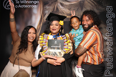 Booth photo from Ceremony 3 of the TWoA Tāmaki Makaurau 2025 Graduations (March 2025) held at the Mangere Arts Centre in Auckland, New Zealand on Wednesday, 12 March, 2025. Photo: InstaBooth by KeyImagery Photography. Copyright: © 2025 Te Wānanga o Aotearoa.