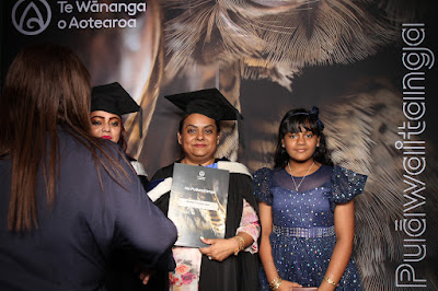 Booth photo from Ceremony 3 of the TWoA Tāmaki Makaurau 2025 Graduations (March 2025) held at the Mangere Arts Centre in Auckland, New Zealand on Wednesday, 12 March, 2025. Photo: InstaBooth by KeyImagery Photography. Copyright: © 2025 Te Wānanga o Aotearoa.