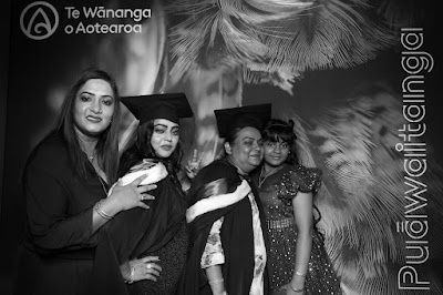Booth photo from Ceremony 3 of the TWoA Tāmaki Makaurau 2025 Graduations (March 2025) held at the Mangere Arts Centre in Auckland, New Zealand on Wednesday, 12 March, 2025. Photo: InstaBooth by KeyImagery Photography. Copyright: © 2025 Te Wānanga o Aotearoa.