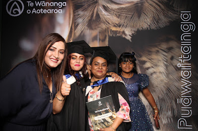Booth photo from Ceremony 3 of the TWoA Tāmaki Makaurau 2025 Graduations (March 2025) held at the Mangere Arts Centre in Auckland, New Zealand on Wednesday, 12 March, 2025. Photo: InstaBooth by KeyImagery Photography. Copyright: © 2025 Te Wānanga o Aotearoa.