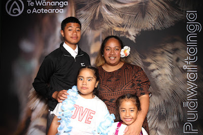 Booth photo from Ceremony 3 of the TWoA Tāmaki Makaurau 2025 Graduations (March 2025) held at the Mangere Arts Centre in Auckland, New Zealand on Wednesday, 12 March, 2025. Photo: InstaBooth by KeyImagery Photography. Copyright: © 2025 Te Wānanga o Aotearoa.