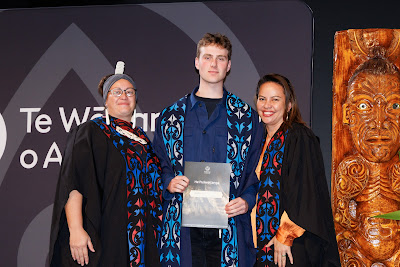 Photo from Ceremony 2 of the TWoA Tāmaki Makaurau 2025 Graduations (May 2025) held at the Mangere Arts Centre in Auckland, New Zealand on Monday, 26 May, 2025. Photo by Mike Walen / KeyImagery Photography. Copyright: © 2025 Te Wānanga o Aotearoa.