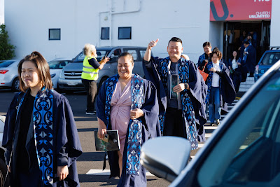 Photo from Ceremony 4 of the TWoA Tāmaki Makaurau 2025 Graduations (May 2025) held at the Mangere Arts Centre in Auckland, New Zealand on Tuesday, 27 May, 2025. Photo by Mike Walen / KeyImagery Photography. Copyright: © 2025 Te Wānanga o Aotearoa.