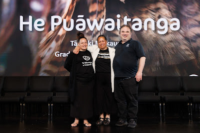 Photo from Ceremony 4 of the TWoA Tāmaki Makaurau 2025 Graduations (May 2025) held at the Mangere Arts Centre in Auckland, New Zealand on Tuesday, 27 May, 2025. Photo by Mike Walen / KeyImagery Photography. Copyright: © 2025 Te Wānanga o Aotearoa.