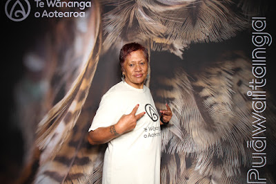 Booth photo from Ceremony 1 of the TWoA Tāmaki Makaurau 2025 Graduations (March 2025) held at the Mangere Arts Centre in Auckland, New Zealand on Wednesday, 12 March, 2025. Photo: InstaBooth by KeyImagery Photography. Copyright: © 2025 Te Wānanga o Aotearoa.
