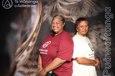 Booth photo from Ceremony 1 of the TWoA Tāmaki Makaurau 2025 Graduations (March 2025) held at the Mangere Arts Centre in Auckland, New Zealand on Wednesday, 12 March, 2025. Photo: InstaBooth by KeyImagery Photography. Copyright: © 2025 Te Wānanga o Aotearoa.