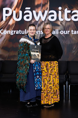 Photo from Ceremony 6 of the TWoA Tāmaki Makaurau 2025 Graduations (May 2025) held at the Mangere Arts Centre in Auckland, New Zealand on Wednesday, 28 May, 2025. Photo by Mike Walen / KeyImagery Photography. Copyright: © 2025 Te Wānanga o Aotearoa.