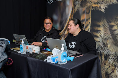 Photo from the TWoA Tāmaki Makaurau 2024 Graduations (Ceremony 4 @ 7pm), held at Church Unlimited, Glendene, Auckland, New Zealand on Tuesday, 25 June, 2024. Photo: Alick Saunders for KeyImagery Photography. Copyright: © Te Wānanga o Aotearoa.