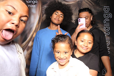 Booth photo from Ceremony 2 of the TWoA Tāmaki Makaurau 2025 Graduations (March 2025) held at the Mangere Arts Centre in Auckland, New Zealand on Wednesday, 12 March, 2025. Photo: InstaBooth by KeyImagery Photography. Copyright: © 2025 Te Wānanga o Aotearoa.