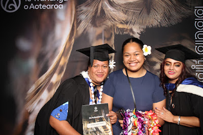 Booth photo from Ceremony 3 of the TWoA Tāmaki Makaurau 2025 Graduations (March 2025) held at the Mangere Arts Centre in Auckland, New Zealand on Wednesday, 12 March, 2025. Photo: InstaBooth by KeyImagery Photography. Copyright: © 2025 Te Wānanga o Aotearoa.