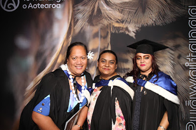 Booth photo from Ceremony 3 of the TWoA Tāmaki Makaurau 2025 Graduations (March 2025) held at the Mangere Arts Centre in Auckland, New Zealand on Wednesday, 12 March, 2025. Photo: InstaBooth by KeyImagery Photography. Copyright: © 2025 Te Wānanga o Aotearoa.