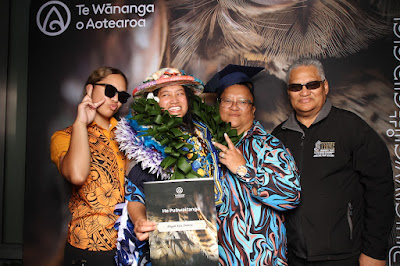 Booth photo from Ceremony 2 of the TWoA Tāmaki Makaurau 2025 Graduations (March 2025) held at the Mangere Arts Centre in Auckland, New Zealand on Wednesday, 12 March, 2025. Photo: InstaBooth by KeyImagery Photography. Copyright: © 2025 Te Wānanga o Aotearoa.