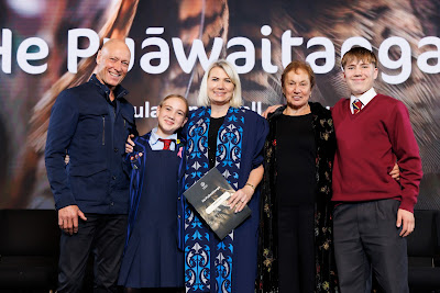 Photo from Ceremony 7 of the TWoA Tāmaki Makaurau 2025 Graduations (May 2025) held at the Mangere Arts Centre in Auckland, New Zealand on Wednesday, 28 May, 2025. Photo by Mike Walen / KeyImagery Photography. Copyright: © 2025 Te Wānanga o Aotearoa.