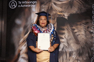 Booth photo from Ceremony 2 of the TWoA Tāmaki Makaurau 2025 Graduations (March 2025) held at the Mangere Arts Centre in Auckland, New Zealand on Wednesday, 12 March, 2025. Photo: InstaBooth by KeyImagery Photography. Copyright: © 2025 Te Wānanga o Aotearoa.