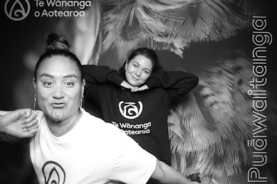 Booth photo from Ceremony 1 of the TWoA Tāmaki Makaurau 2025 Graduations (March 2025) held at the Mangere Arts Centre in Auckland, New Zealand on Wednesday, 12 March, 2025. Photo: InstaBooth by KeyImagery Photography. Copyright: © 2025 Te Wānanga o Aotearoa.