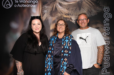 Booth photo from Ceremony 1 of the TWoA Tāmaki Makaurau 2025 Graduations (March 2025) held at the Mangere Arts Centre in Auckland, New Zealand on Wednesday, 12 March, 2025. Photo: InstaBooth by KeyImagery Photography. Copyright: © 2025 Te Wānanga o Aotearoa.