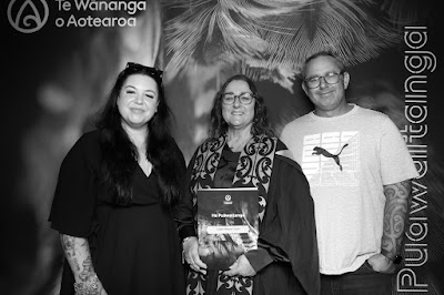 Booth photo from Ceremony 1 of the TWoA Tāmaki Makaurau 2025 Graduations (March 2025) held at the Mangere Arts Centre in Auckland, New Zealand on Wednesday, 12 March, 2025. Photo: InstaBooth by KeyImagery Photography. Copyright: © 2025 Te Wānanga o Aotearoa.