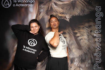 Booth photo from Ceremony 1 of the TWoA Tāmaki Makaurau 2025 Graduations (March 2025) held at the Mangere Arts Centre in Auckland, New Zealand on Wednesday, 12 March, 2025. Photo: InstaBooth by KeyImagery Photography. Copyright: © 2025 Te Wānanga o Aotearoa.