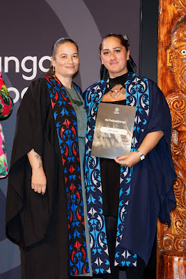 Photo from Ceremony 1 of the TWoA Tāmaki Makaurau 2025 Graduations (May 2025) held at the Mangere Arts Centre in Auckland, New Zealand on Monday, 26 May, 2025. Photo by Mike Walen / KeyImagery Photography. Copyright: © 2025 Te Wānanga o Aotearoa.