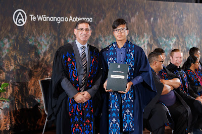 Photo from the TWoA Tāmaki Makaurau 2023 November Graduations (Ceremony 2 @ 6pm), held at the Due Drop Events Centre, Manukau, Auckland, New Zealand on Tuesday, 28 November, 2023. Photo: Mike Walen / KeyImagery Photography. Copyright: © Te Wānanga o Aotearoa.