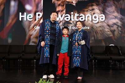 Photo from Ceremony 4 of the TWoA Tāmaki Makaurau 2025 Graduations (May 2025) held at the Mangere Arts Centre in Auckland, New Zealand on Tuesday, 27 May, 2025. Photo by Mike Walen / KeyImagery Photography. Copyright: © 2025 Te Wānanga o Aotearoa.