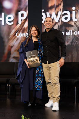 Photo from Ceremony 4 of the TWoA Tāmaki Makaurau 2025 Graduations (May 2025) held at the Mangere Arts Centre in Auckland, New Zealand on Tuesday, 27 May, 2025. Photo by Mike Walen / KeyImagery Photography. Copyright: © 2025 Te Wānanga o Aotearoa.