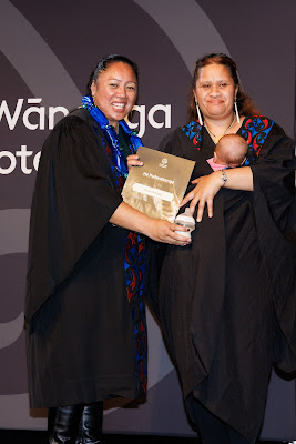 Photo from Ceremony 1 of the TWoA Tāmaki Makaurau 2025 Graduations (May 2025) held at the Mangere Arts Centre in Auckland, New Zealand on Monday, 26 May, 2025. Photo by Mike Walen / KeyImagery Photography. Copyright: © 2025 Te Wānanga o Aotearoa.