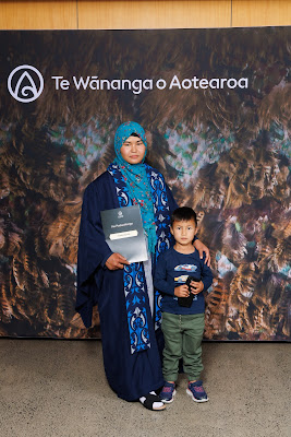 Photo from the TWoA Tāmaki Makaurau 2023 November Graduations (Ceremony 2 @ 6pm), held at the Due Drop Events Centre, Manukau, Auckland, New Zealand on Tuesday, 28 November, 2023. Photo: Mike Walen / KeyImagery Photography. Copyright: © Te Wānanga o Aotearoa.