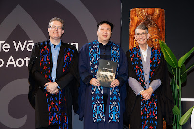 Photo from Ceremony 4 of the TWoA Tāmaki Makaurau 2025 Graduations (May 2025) held at the Mangere Arts Centre in Auckland, New Zealand on Tuesday, 27 May, 2025. Photo by Mike Walen / KeyImagery Photography. Copyright: © 2025 Te Wānanga o Aotearoa.