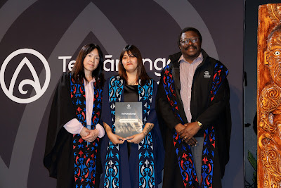 Photo from Ceremony 4 of the TWoA Tāmaki Makaurau 2025 Graduations (May 2025) held at the Mangere Arts Centre in Auckland, New Zealand on Tuesday, 27 May, 2025. Photo by Mike Walen / KeyImagery Photography. Copyright: © 2025 Te Wānanga o Aotearoa.