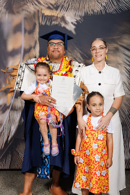 Photo from Ceremony 2 of the TWoA Tāmaki Makaurau 2025 Graduations (March 2025) held at the Mangere Arts Centre in Auckland, New Zealand on Wednesday, 12 March, 2025. Photo by Mike Walen / KeyImagery Photography. Copyright: © 2025 Te Wānanga o Aotearoa.