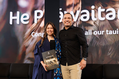 Photo from Ceremony 4 of the TWoA Tāmaki Makaurau 2025 Graduations (May 2025) held at the Mangere Arts Centre in Auckland, New Zealand on Tuesday, 27 May, 2025. Photo by Mike Walen / KeyImagery Photography. Copyright: © 2025 Te Wānanga o Aotearoa.