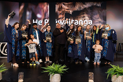 Photo from Ceremony 4 of the TWoA Tāmaki Makaurau 2025 Graduations (May 2025) held at the Mangere Arts Centre in Auckland, New Zealand on Tuesday, 27 May, 2025. Photo by Mike Walen / KeyImagery Photography. Copyright: © 2025 Te Wānanga o Aotearoa.
