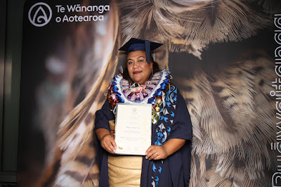Booth photo from Ceremony 2 of the TWoA Tāmaki Makaurau 2025 Graduations (March 2025) held at the Mangere Arts Centre in Auckland, New Zealand on Wednesday, 12 March, 2025. Photo: InstaBooth by KeyImagery Photography. Copyright: © 2025 Te Wānanga o Aotearoa.