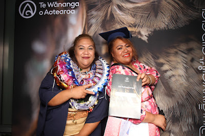 Booth photo from Ceremony 2 of the TWoA Tāmaki Makaurau 2025 Graduations (March 2025) held at the Mangere Arts Centre in Auckland, New Zealand on Wednesday, 12 March, 2025. Photo: InstaBooth by KeyImagery Photography. Copyright: © 2025 Te Wānanga o Aotearoa.