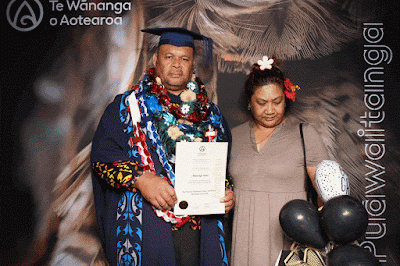 Booth photo from Ceremony 2 of the TWoA Tāmaki Makaurau 2025 Graduations (March 2025) held at the Mangere Arts Centre in Auckland, New Zealand on Wednesday, 12 March, 2025. Photo: InstaBooth by KeyImagery Photography. Copyright: © 2025 Te Wānanga o Aotearoa.