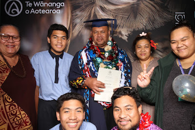 Booth photo from Ceremony 2 of the TWoA Tāmaki Makaurau 2025 Graduations (March 2025) held at the Mangere Arts Centre in Auckland, New Zealand on Wednesday, 12 March, 2025. Photo: InstaBooth by KeyImagery Photography. Copyright: © 2025 Te Wānanga o Aotearoa.