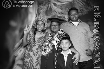 Booth photo from Ceremony 2 of the TWoA Tāmaki Makaurau 2025 Graduations (March 2025) held at the Mangere Arts Centre in Auckland, New Zealand on Wednesday, 12 March, 2025. Photo: InstaBooth by KeyImagery Photography. Copyright: © 2025 Te Wānanga o Aotearoa.