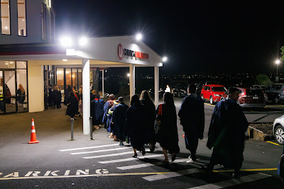 Photo from Ceremony 5 of the TWoA Tāmaki Makaurau 2025 Graduations (May 2025) held at the Mangere Arts Centre in Auckland, New Zealand on Tuesday, 27 May, 2025. Photo by Mike Walen / KeyImagery Photography. Copyright: © 2025 Te Wānanga o Aotearoa.