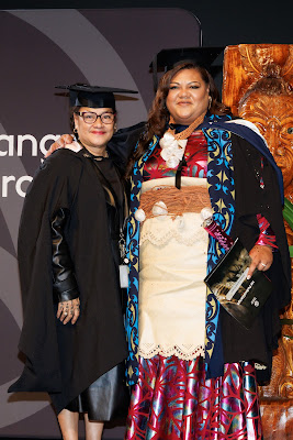 Photo from Ceremony 5 of the TWoA Tāmaki Makaurau 2025 Graduations (May 2025) held at the Mangere Arts Centre in Auckland, New Zealand on Tuesday, 27 May, 2025. Photo by Mike Walen / KeyImagery Photography. Copyright: © 2025 Te Wānanga o Aotearoa.