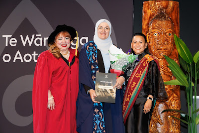 Photo from Ceremony 5 of the TWoA Tāmaki Makaurau 2025 Graduations (May 2025) held at the Mangere Arts Centre in Auckland, New Zealand on Tuesday, 27 May, 2025. Photo by Mike Walen / KeyImagery Photography. Copyright: © 2025 Te Wānanga o Aotearoa.