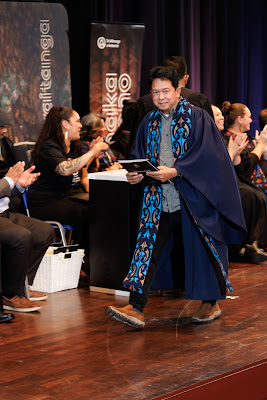 Photo from the TWoA Tāmaki Makaurau 2023 Graduations (Ceremony 3 @ 8pm), held at the Due Drop Events Centre, Manukau, Auckland, New Zealand on Wednesday, 7 June, 2023. Photo: Mike Walen / KeyImagery Photography. Copyright: © Te Wānanga o Aotearoa.
