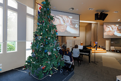 Photo from Grandparents' Day at Waikato Diocesan School for Girls, Hamilton, New Zealand on Friday, 9 December, 2022. Photography: Mike Walen / KeyImagery Photography. Copyright: © Waikato Diocesan School for Girls.