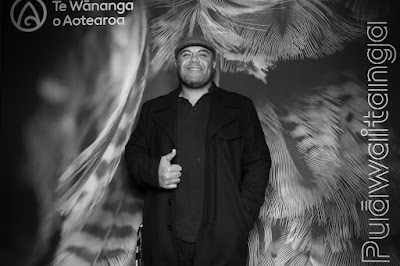 Booth photo from Ceremony 3 of the TWoA Tāmaki Makaurau 2025 Graduations (March 2025) held at the Mangere Arts Centre in Auckland, New Zealand on Wednesday, 12 March, 2025. Photo: InstaBooth by KeyImagery Photography. Copyright: © 2025 Te Wānanga o Aotearoa.