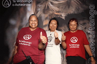 Booth photo from Ceremony 3 of the TWoA Tāmaki Makaurau 2025 Graduations (March 2025) held at the Mangere Arts Centre in Auckland, New Zealand on Wednesday, 12 March, 2025. Photo: InstaBooth by KeyImagery Photography. Copyright: © 2025 Te Wānanga o Aotearoa.