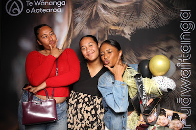 Booth photo from Ceremony 3 of the TWoA Tāmaki Makaurau 2025 Graduations (March 2025) held at the Mangere Arts Centre in Auckland, New Zealand on Wednesday, 12 March, 2025. Photo: InstaBooth by KeyImagery Photography. Copyright: © 2025 Te Wānanga o Aotearoa.